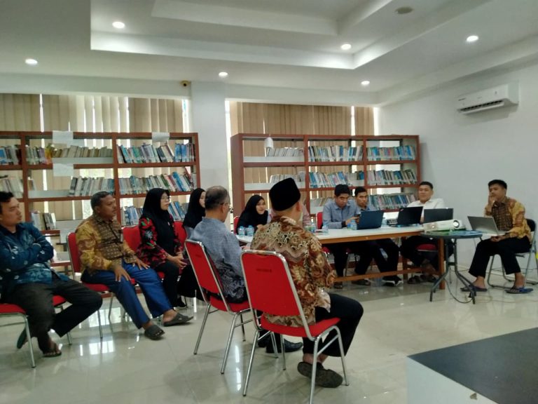 SPI UINSI Samarinda Monitoring Tindak Lanjut Audit Kepatuhan di UPT Perpustakaan